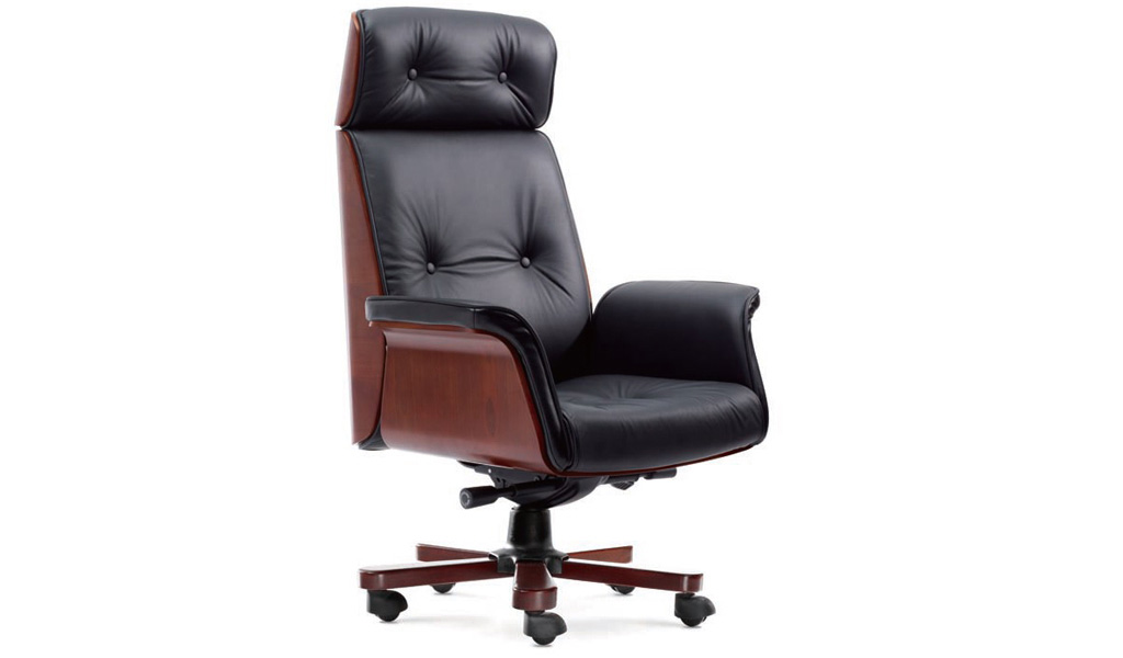 ‘Imperial’ High Back Chesterfield Office Chair In Black Leather